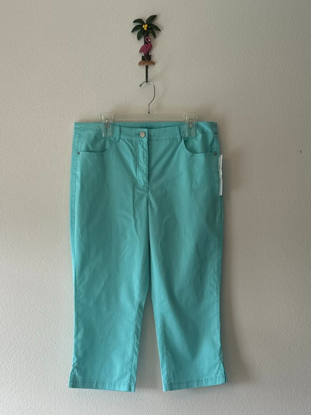 NWT Tribal Sea Haze Stretch Capri Pants Turquoise Size 12